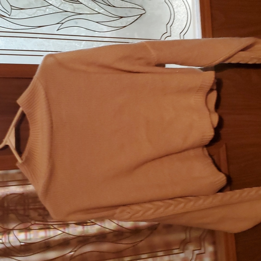 Sweater - Picture 2 of 2